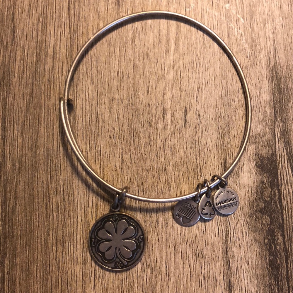 Shamrock ☘️ Bracelet